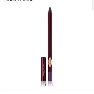 Charlotte tilbury eyeliner in Elizabeth violet